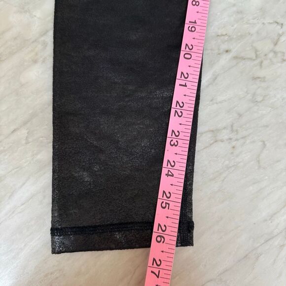 OFFLINE By Aerie Hugger Crackle Crossover Legging black size M - Picture 8 of 8